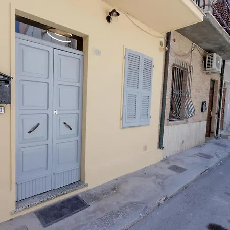 Al Borgo Marinaro 3* 西维尔诺瓦·马尔凯